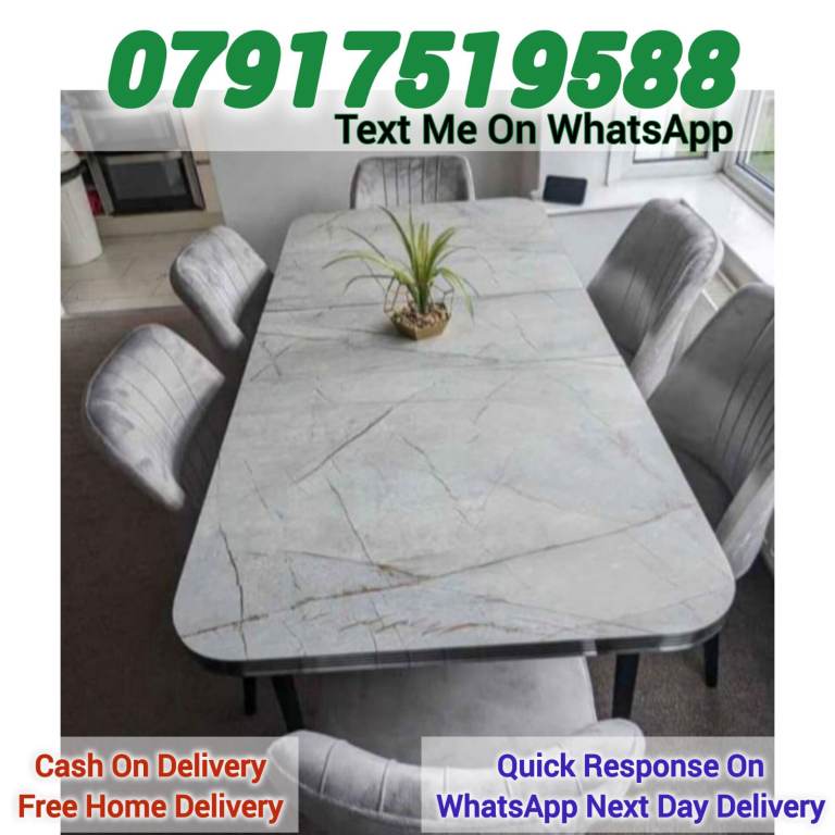 Extendable Dining Table With 4 / 6 Chairs For SALE