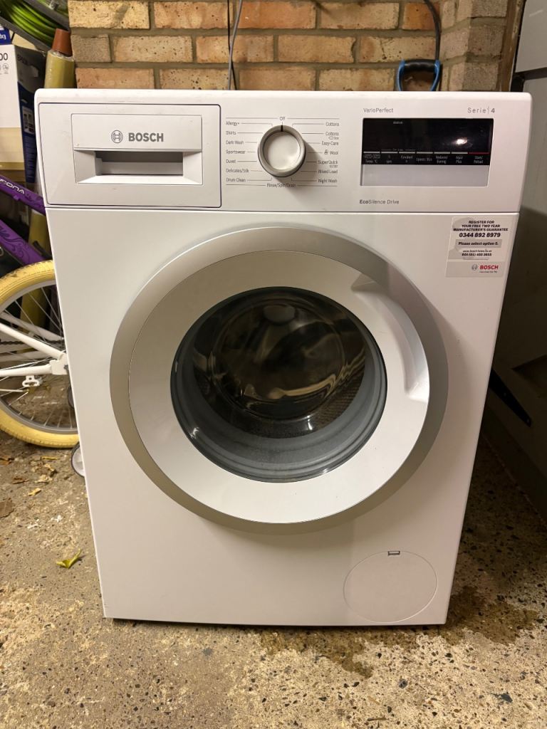 Bosch Serie 4 Washing Machine – Good Condition