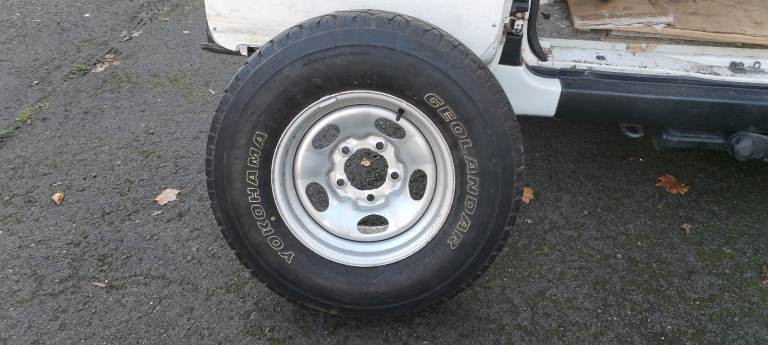 4x4 wheel and tyre