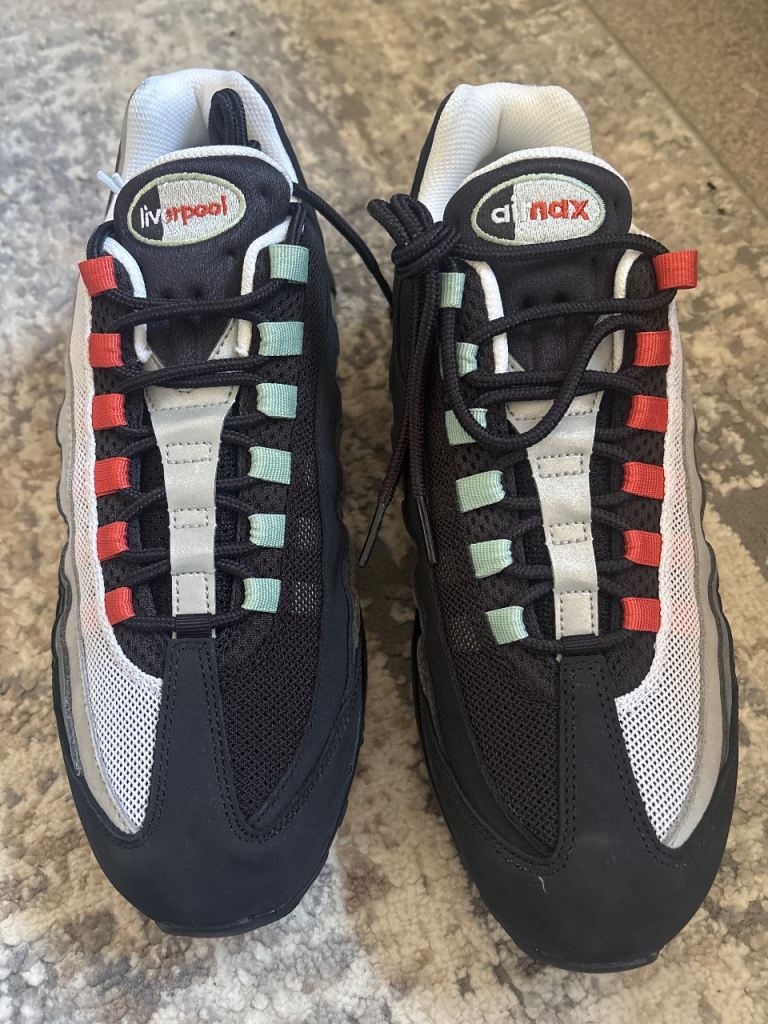 Nike Air Max 95 Trainers - Liverpool Edition, brand new
