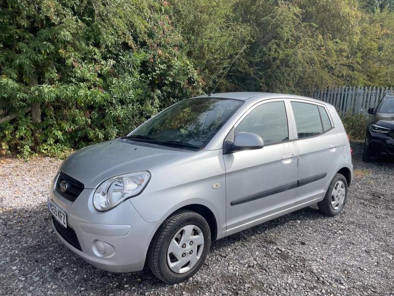KIA PICANTO 1.0 PETROL 59 REG SILVER 5 DOOR 67K MILES MOT FEBRUARY 3RD 2027 SERVICE HISTORY TAX £35 