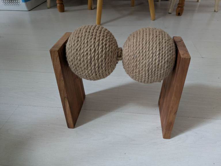 Cat toy 