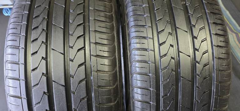 215 50 17   2 x tyres Fortune Funrun FSR- 802