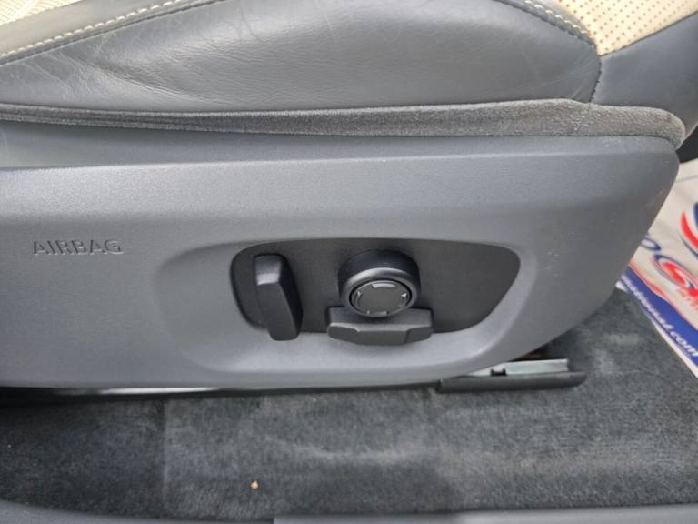 2015 Land Rover Range Rover Evoque 2.0 TD4 HSE Dynamic SUV 5dr Diesel Auto 4WD Euro 6 (s/s) (180 ...