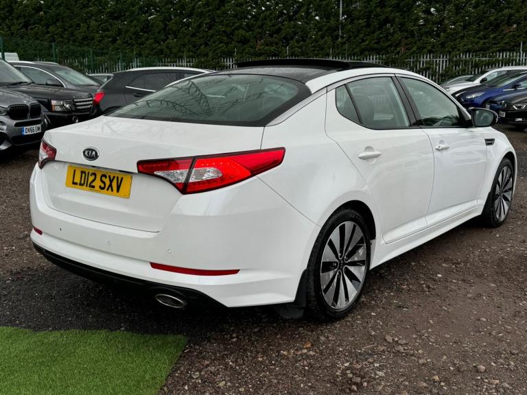 2012 Kia Optima 1.7 CRDi 2 Luxe 4dr Pan Roof Loaded* SALOON Diesel Manual