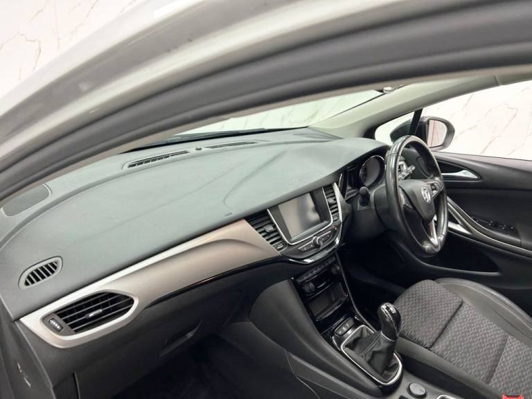 2021 Vauxhall Astra 1.5 Turbo D SRi Nav Sports Tourer 5dr Diesel Manual Euro 6 (s/s) (122 ps) F E...