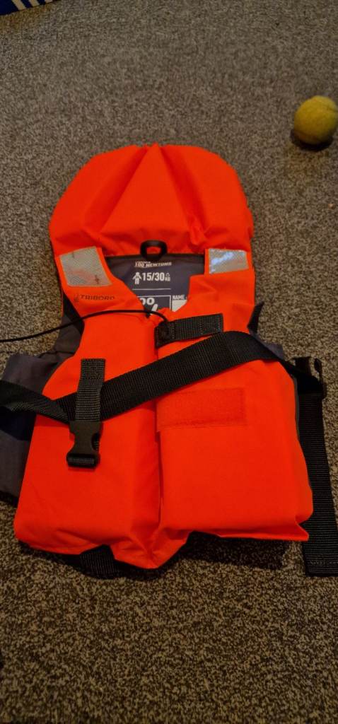 Tribord LJ100N 100N Kids Life Jacket (30–40 kg) – Excellent Condition