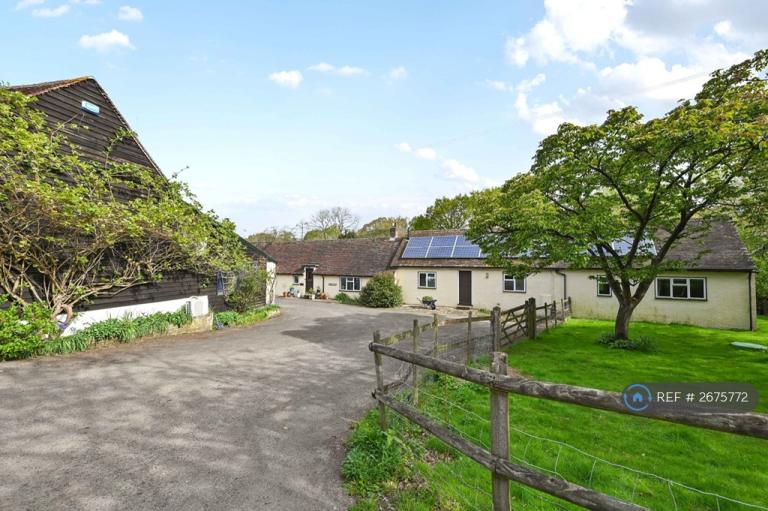 3 bedroom house in Powder Mill Lane, Tunbridge Wells, TN4 (3 bed) (#2675772)