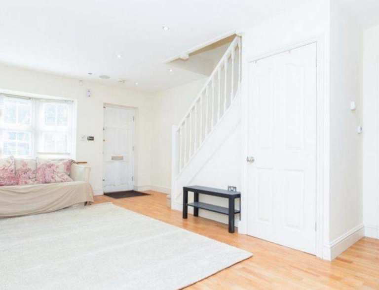✅Experienced Painter & Decorator – Short Notice, Clean & Tidy – Free Quote