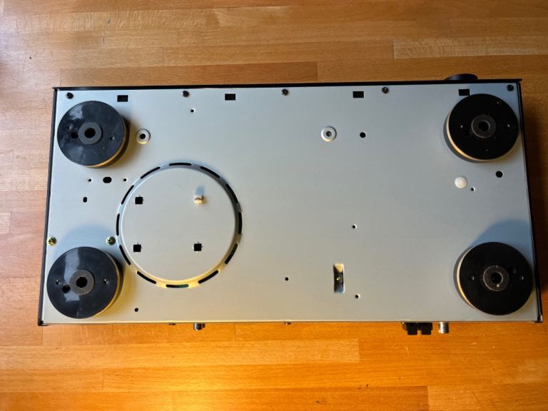 DENON TU-260L mk2 Stereo FM MW LW Radio