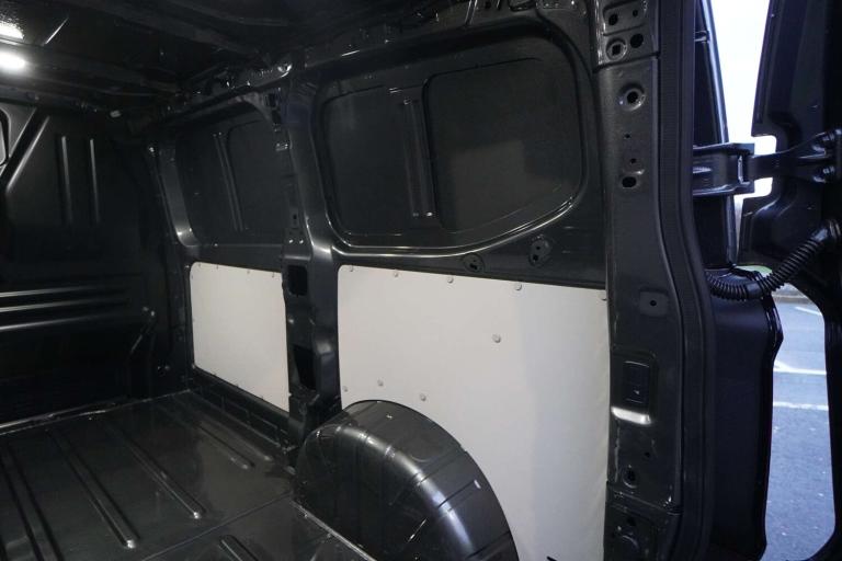 2025 Volkswagen Transporter 2.0 Transporter T28 Commerce Pro TDI + Delivery Miles + VW 5 Plus Pan...