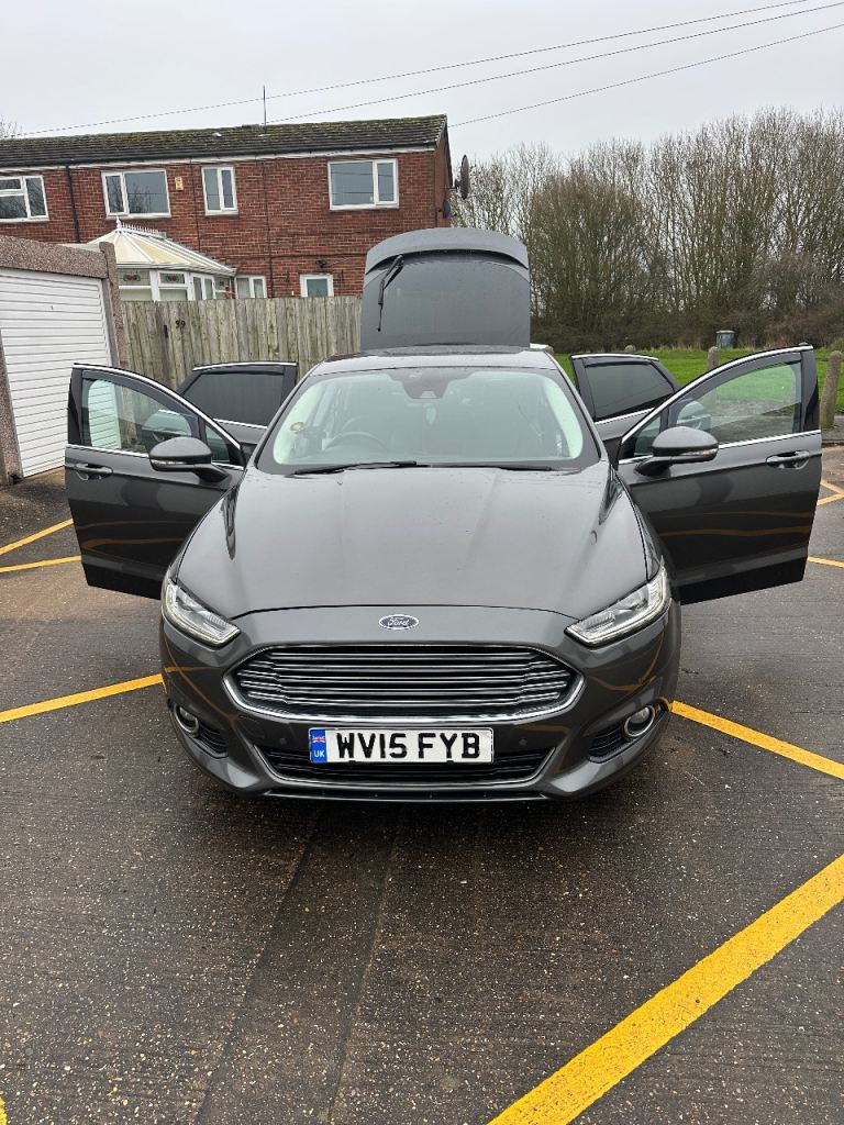 Ford, MONDEO, Hatchback, 2015, Manual, 1997 (cc), 5 doors
