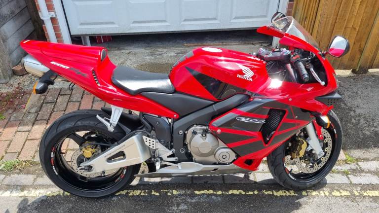 Honda, CBR 600 RR, 2003. Only 18k miles. MOT Oct 2026