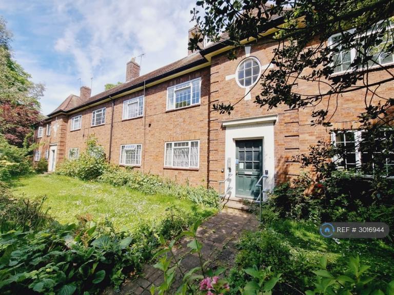 2 bedroom flat in Burghley Mansions, Peterborough, PE1 (2 bed) (#3016944)