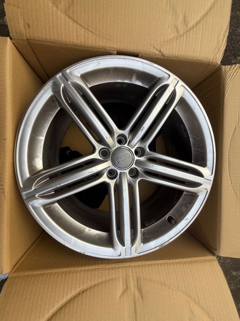 GENUINE AUDI A8 4H 20" INCH SEGMENT SILVER ALLOY WHEELS X4 4H0601025T