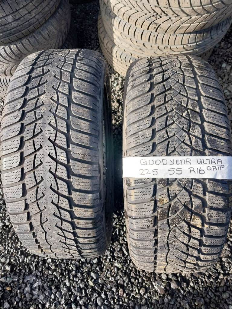 225 55 R16 Goodyear Ultra Grip - set of 2 part worn tyres 