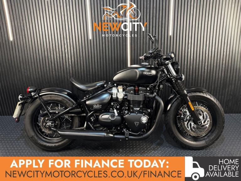 2019 Triumph Bobber 1200 Black Euro 4