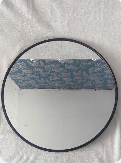 Circular Wall Mirror with Black Frame – Ready to Hang