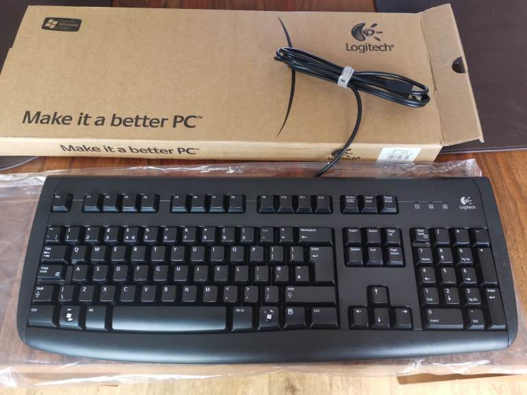 Logitech 250 Deluxe Keyboard Brand New Boxed 