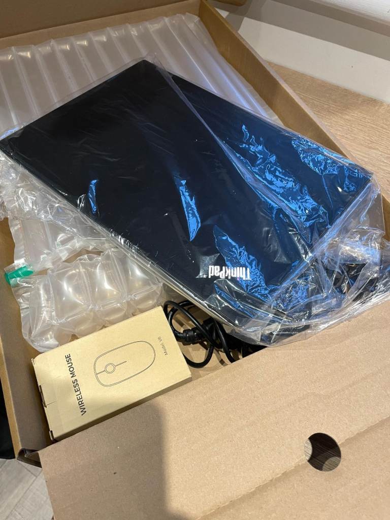 Lenovo i5 Yoga Laptop TouchScreen 2in1 Tablet Core 4.2GHz Windows11 IPS FHD - Can deliver