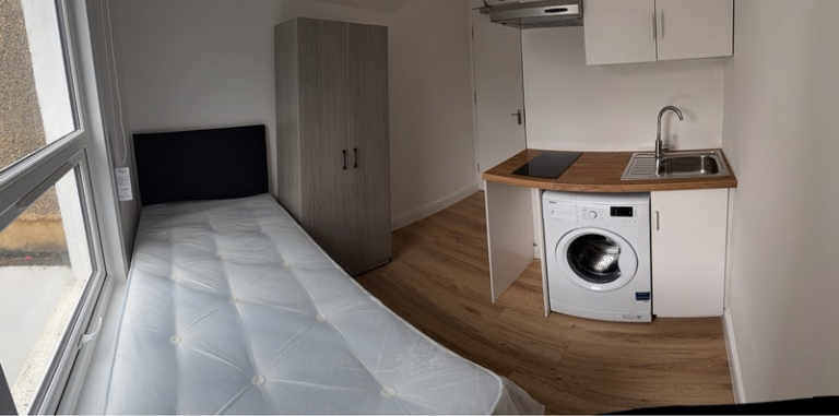 STUDIO FLAT | LEYTONSTONE, E11 | ALL BILLS INCLUDED EXCEPT ELECTRIC