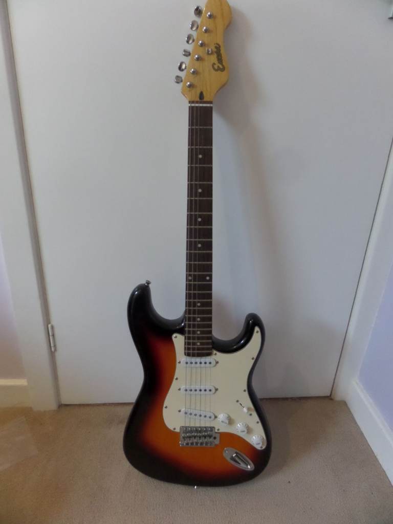 Encore Electric Guitar – Good Condition