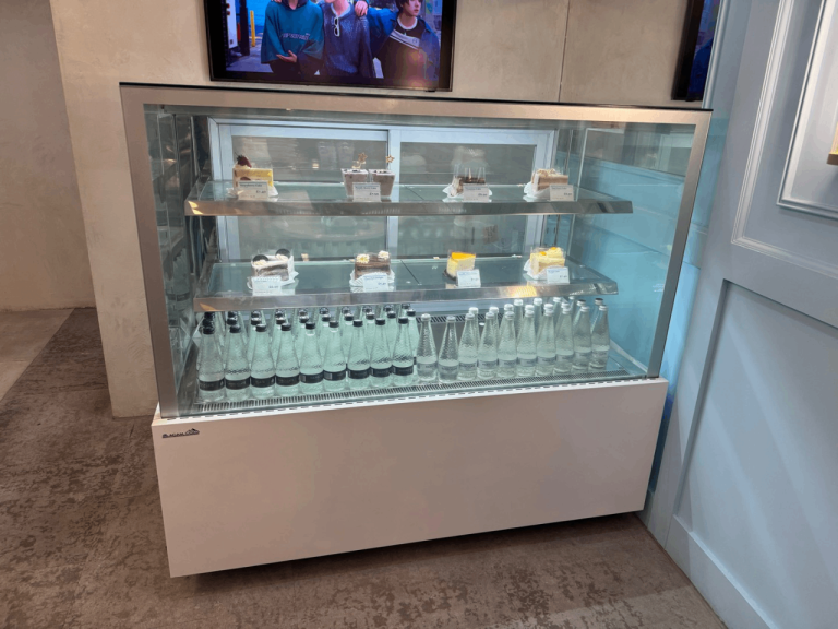 ***Cake Display Showcase for sale***