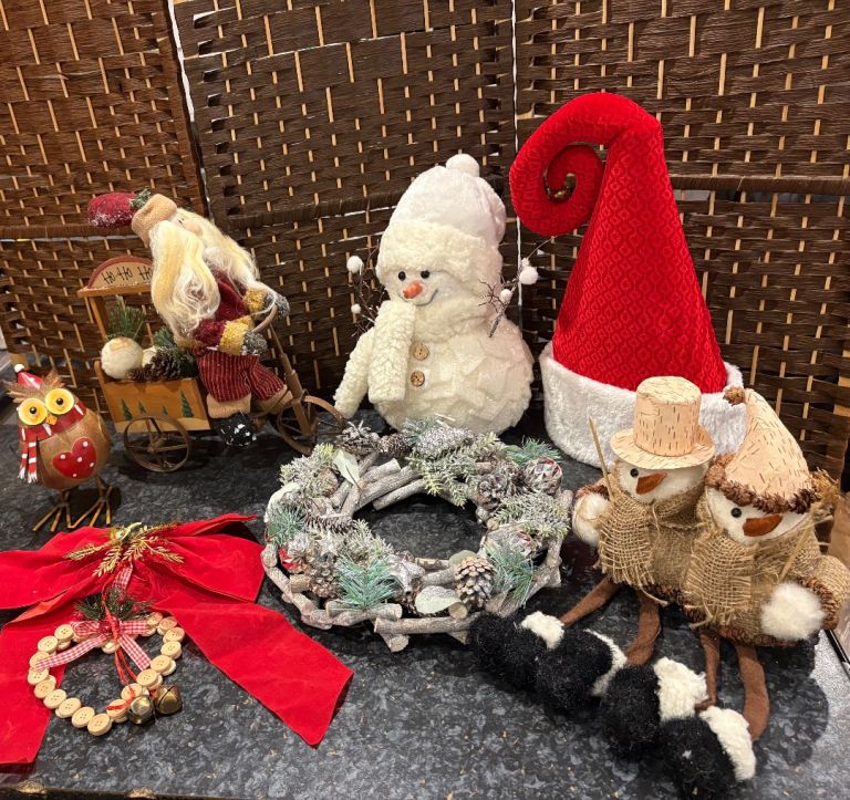 Christmas decorations 