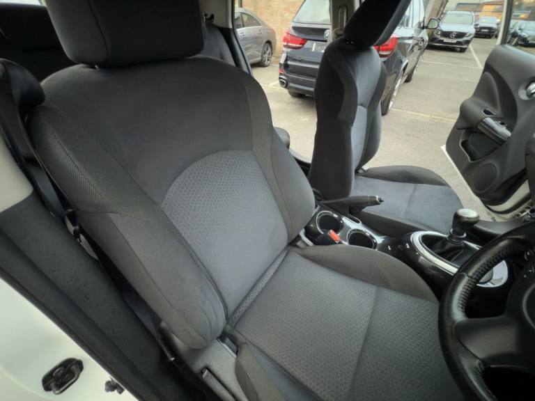 2014 Nissan Juke 1.5 dCi 8v n-tec SUV 5dr Diesel Manual Euro 5 (s/s) (110 ps) HATCHBACK Diesel Ma...