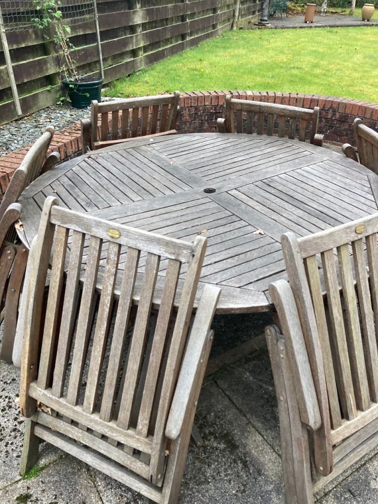 Garden Table & Chairs 