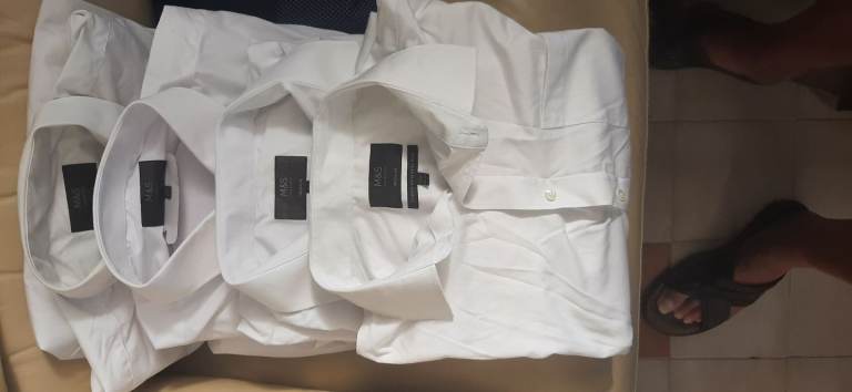 M + S 3 pack of New Men's White Cotton S/S Shirts 
