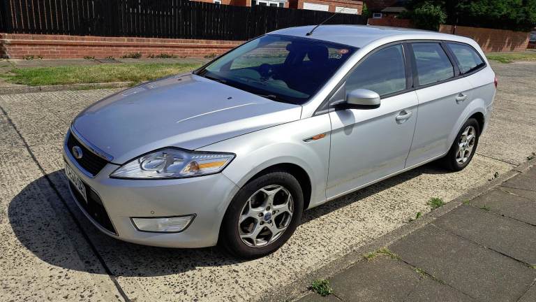 Ford, MONDEO Zetec Estate, 2010, Manual, 1753 (cc), 5 doors. Silver.