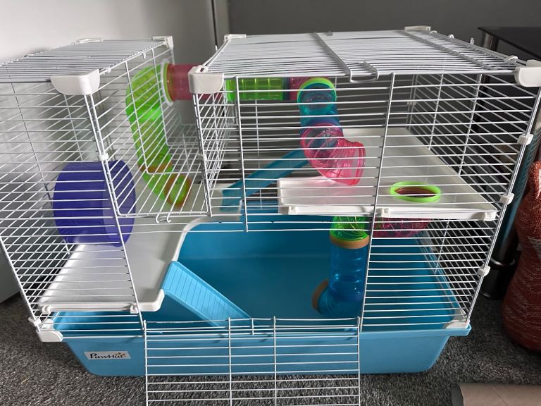 Hamster cage tubs and wheel 