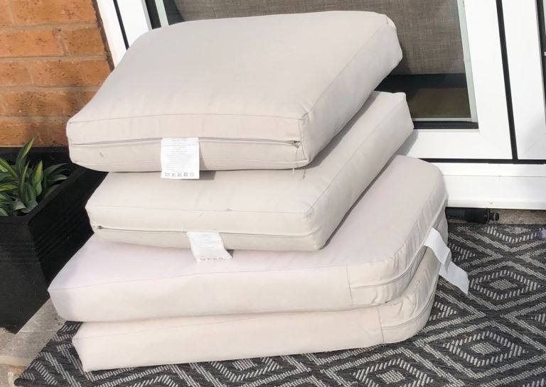Outdoor chair cushions 