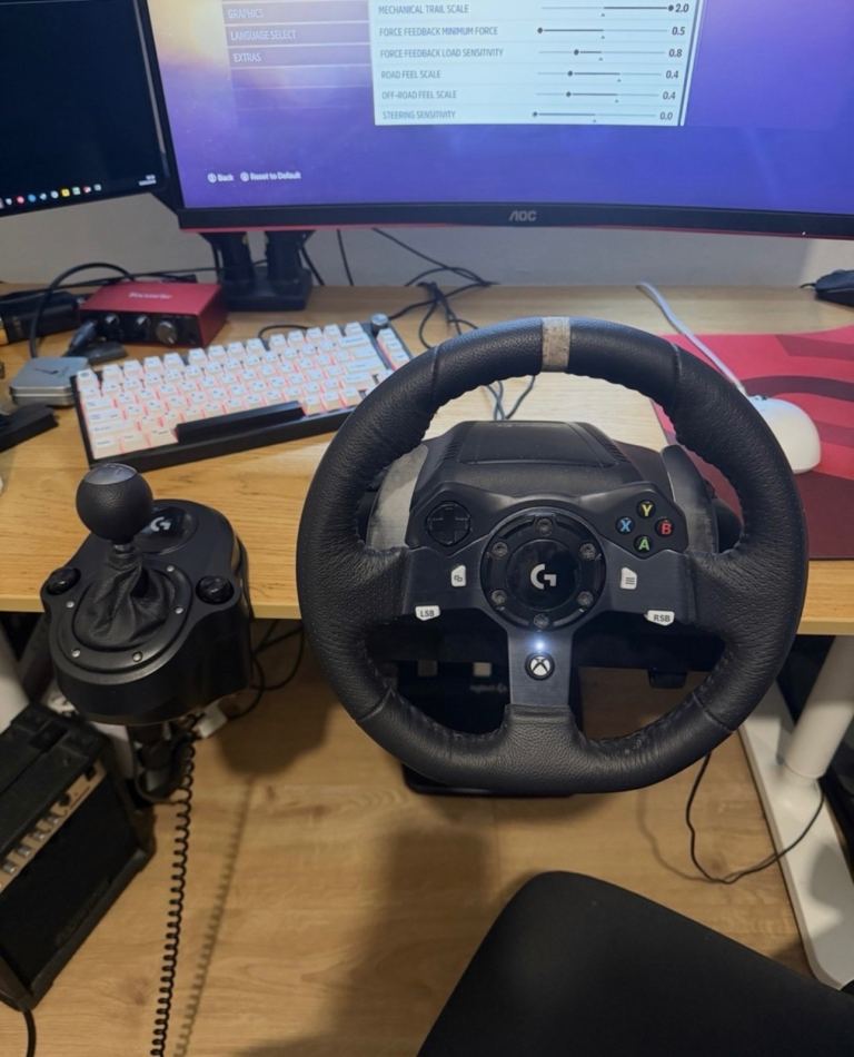 Logitech G920 Steering Wheel Set (Xbox/PC)