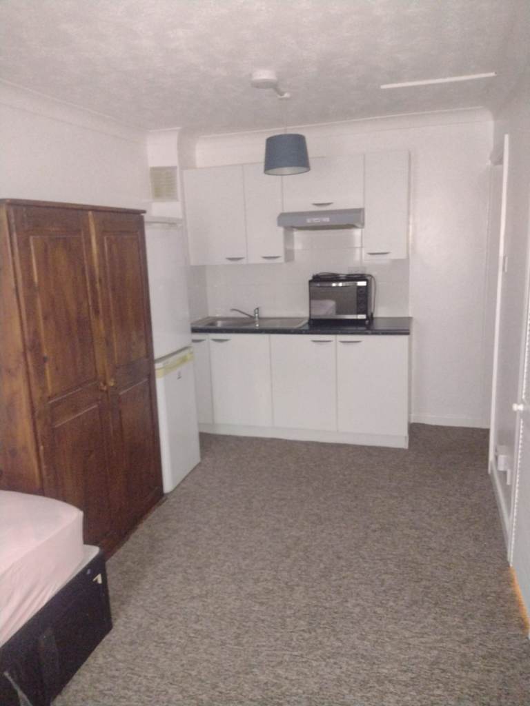 Self contained studio within HMO