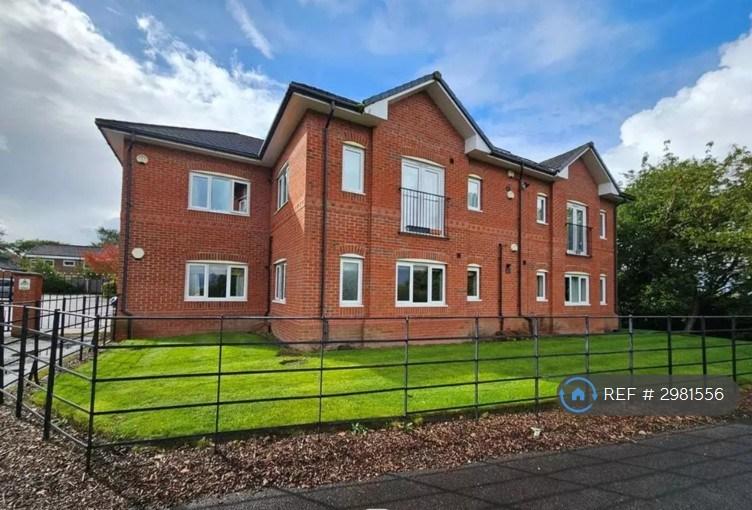2 bedroom flat in Meadow Court, Altrincham, WA15 (2 bed) (#2981556)