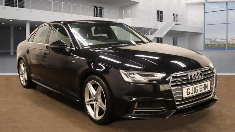 AUDI A4 2.0 TDI S line S Tronic quattro Euro 6 (s/s) 4dr 2016