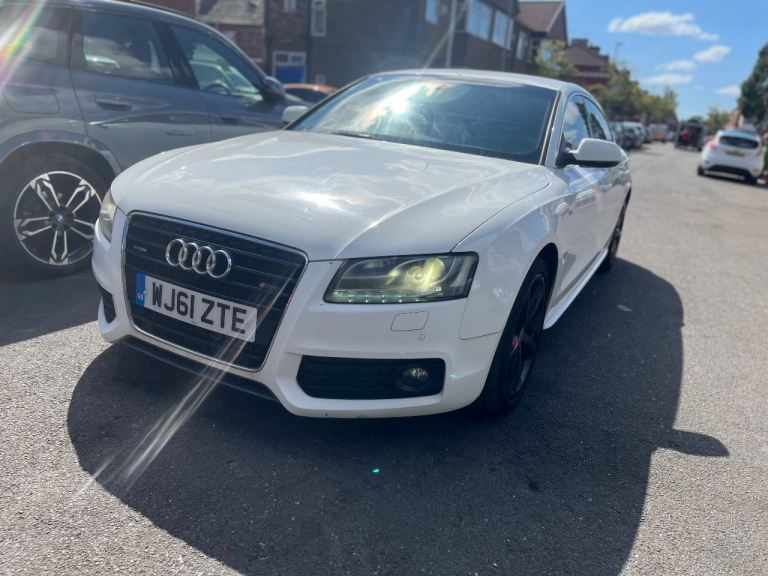 Audi, A5, Hatchback, 2011, Semi-Auto, 2967 (cc), 5 doors