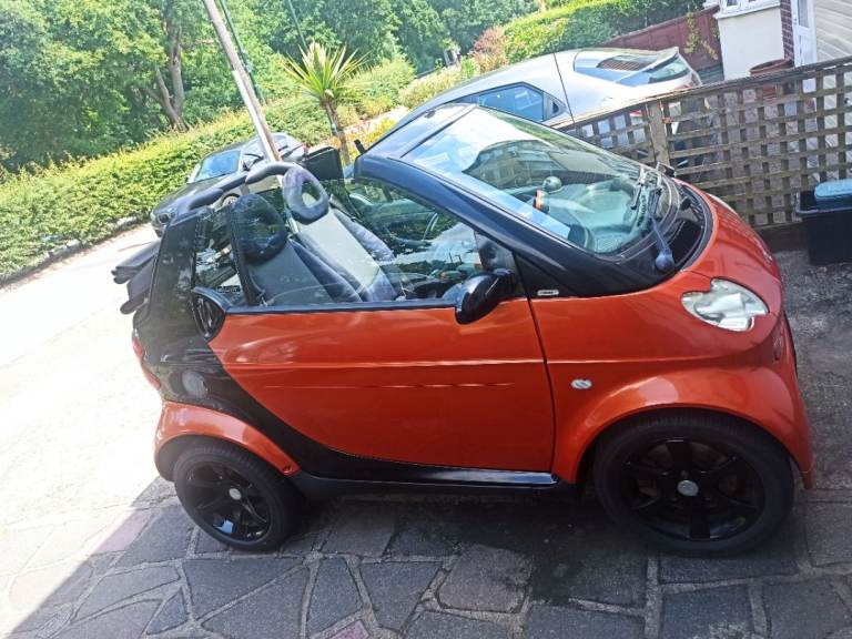 Cheap car, Smart, FORTWO CABRIO, Convertible, 2006, Semi-Auto, 698 (cc), 2 doors