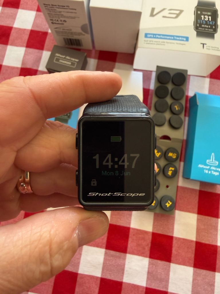 Shot scope V3 GPS & Performance Golf tracker