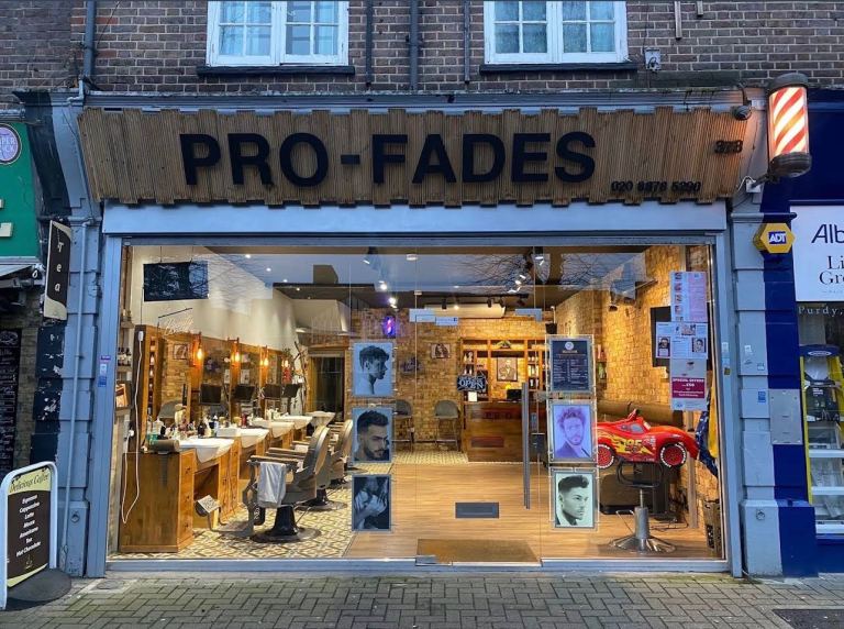 💈 Experienced Barber Wanted – Join Our Team! 💈