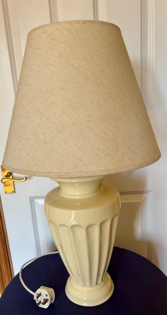  Ceramic table lamp 