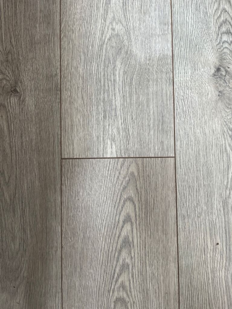 Laminate flooring 10 packs