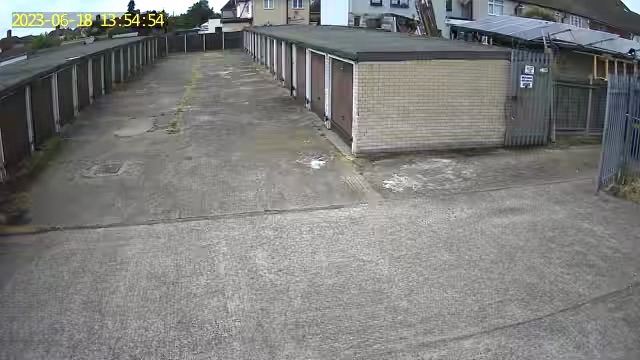 Very Secure Garage to rent, Gated, Dry and clean, Erith