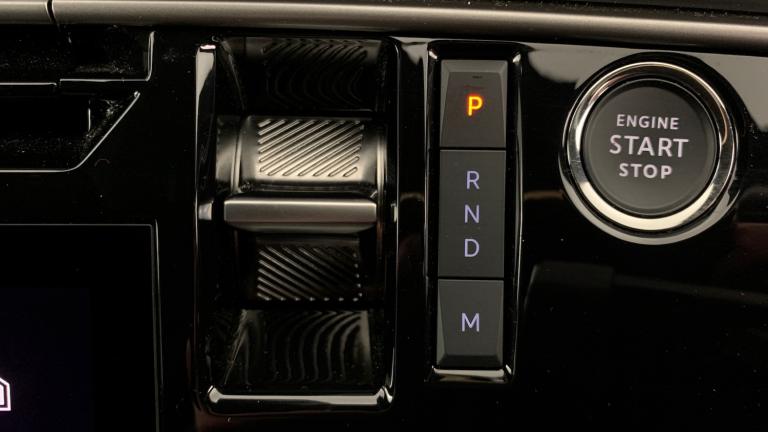 2025 Peugeot 3008 1.2 Hybrid 136 GT 5dr e-DSC6 HATCHBACK PETROL Automatic