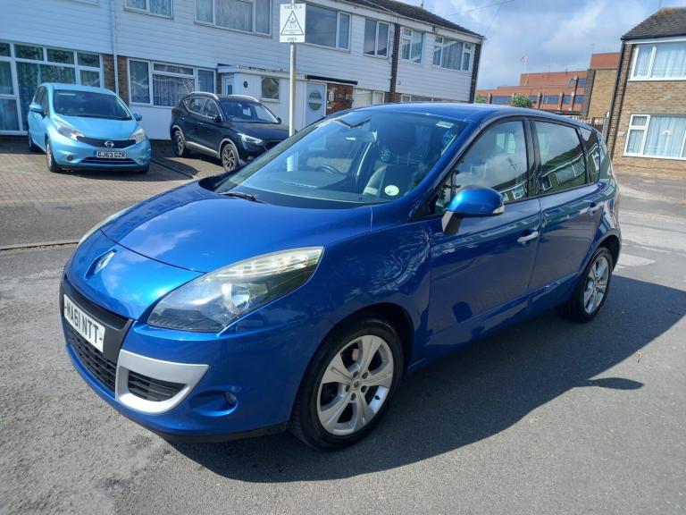 2011 Renault Scenic 1.5 dCi Dynamique TomTom MPV 5dr Diesel Manual Euro 5 (110