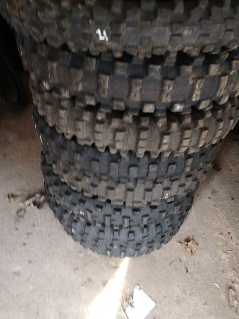 Motocross tyres 