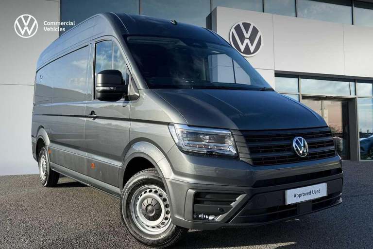 2025 Volkswagen Crafter CR35 Panel van Commerce Plus MWB 140 PS 2.0 TDI 8sp DSG - LED's Van DIESE...