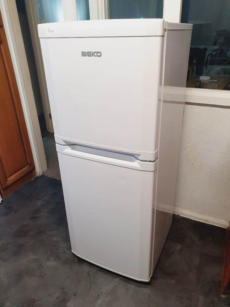 Beko Fridgefreezer - Can Deliver
